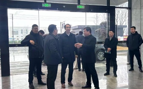 金華市委副書記、市長張健蒞臨杭機(jī)股份調(diào)研指導(dǎo)